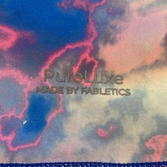 Fabletics Matching Set - Picture 6 of 7